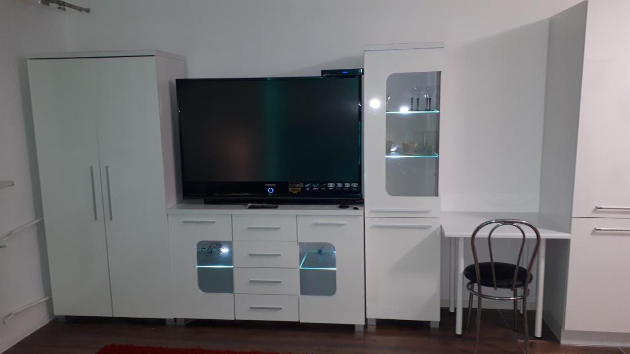 Apartament Centrum Panoramiczna Big Ben Z Balkonem-- Klimatyzacja-- Kielce Ngoại thất bức ảnh