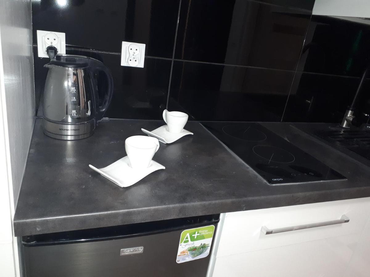 Apartament Centrum Panoramiczna Big Ben Z Balkonem-- Klimatyzacja-- Kielce Ngoại thất bức ảnh